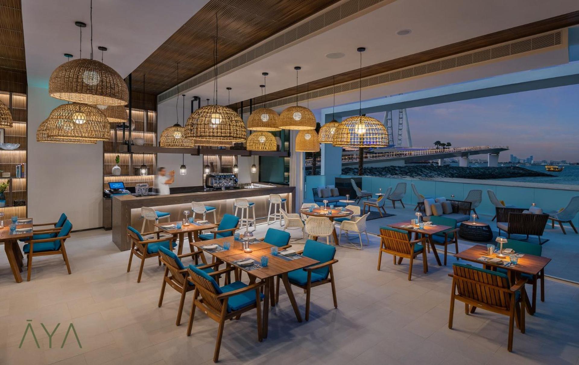 Jumeirah Gate Tower 1 - Stylish Apartment With Pool & City Views Dubai Bagian luar foto